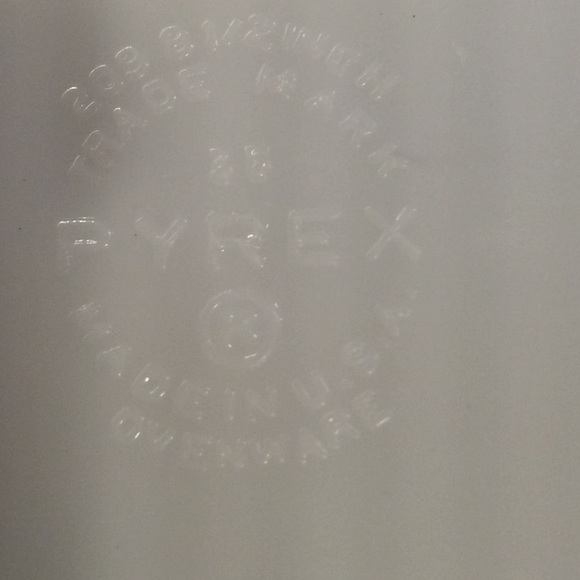 [Pyrex] 209 Pie Plate - Picture 2 of 7